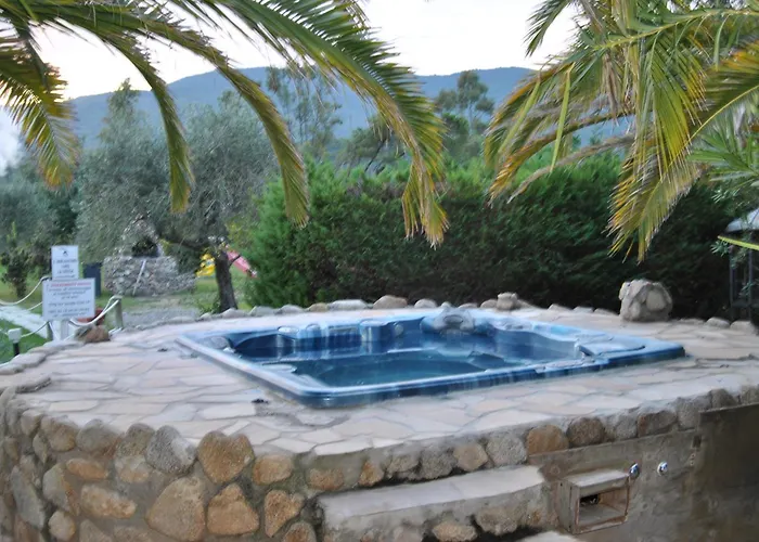 Trilocale Dolores * Pila (Livorno)