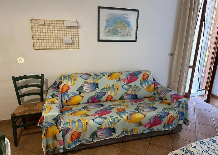 Trilocale Dolores * Pila (Livorno)